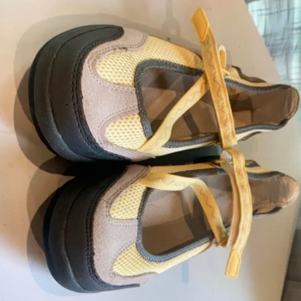 Lands end Mary Jane walking hiking shoes size 8